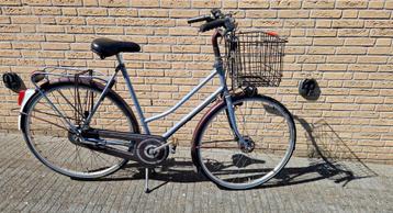 Damesfiets gazelle 28 inch 3 versnellingen  beschikbaar voor biedingen