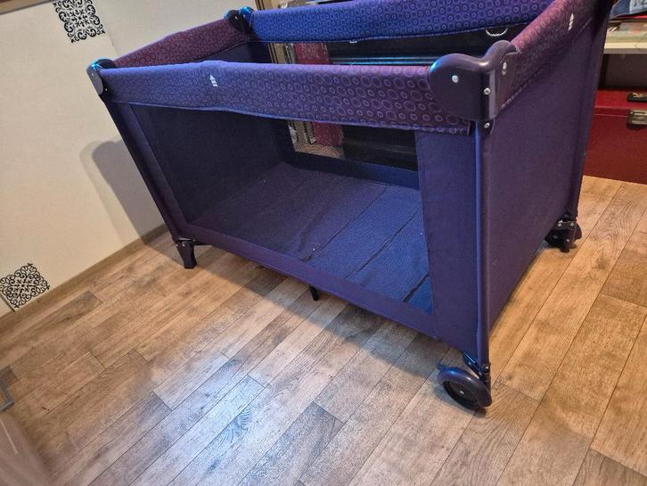 campingbedje, Kinderen en Baby's, Babywiegjes en Ledikanten, Gebruikt, Reisbedje, Ophalen