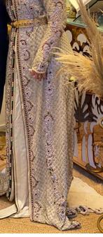 Huur/verkoop Takchita marokkaanse jurk, Kleding | Dames, Gelegenheidskleding, Maat 38/40 (M), Overige typen, Beige, Ophalen of Verzenden