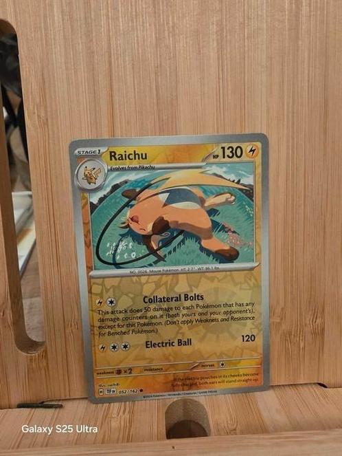 Raichu Temporal Forces reverse holo 052/162, Hobby en Vrije tijd, Verzamelkaartspellen | Pokémon, Zo goed als nieuw, Losse kaart