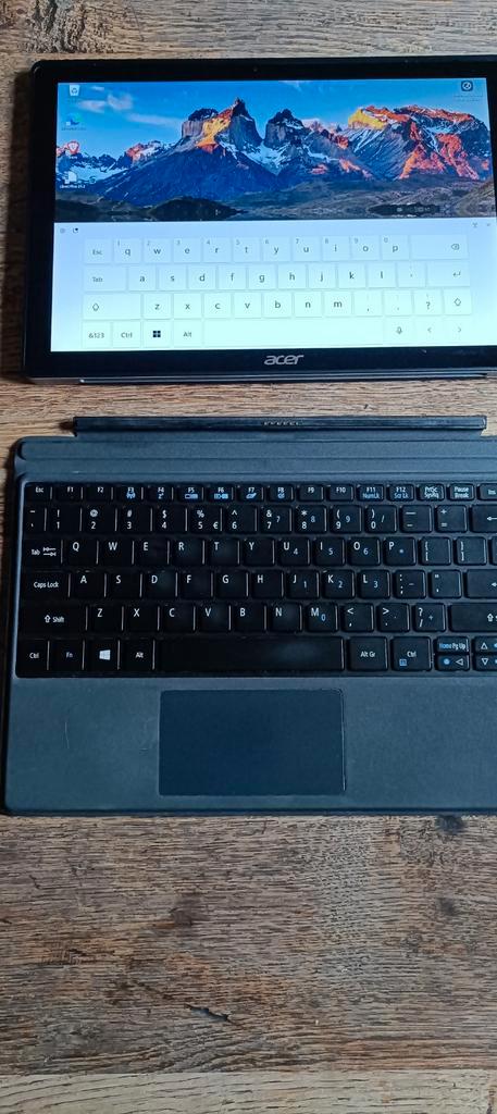 Refurbishid 2 in 1 Tablet & 12 inc laptop i5 Windows 11, Computers en Software, Windows Tablets, Zo goed als nieuw, Wi-Fi, 12 inch