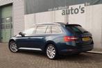 Skoda Superb Combi 1.5 TSI 150pk DSG Business Edition -PANO-, Euro 6, 4 cilinders, 150 pk, Blauw