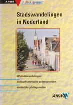 Stadswandelingen in Nederland (1994), Boeken, Reisgidsen, Zo goed als nieuw, Fiets- of Wandelgids, Benelux, Verzenden