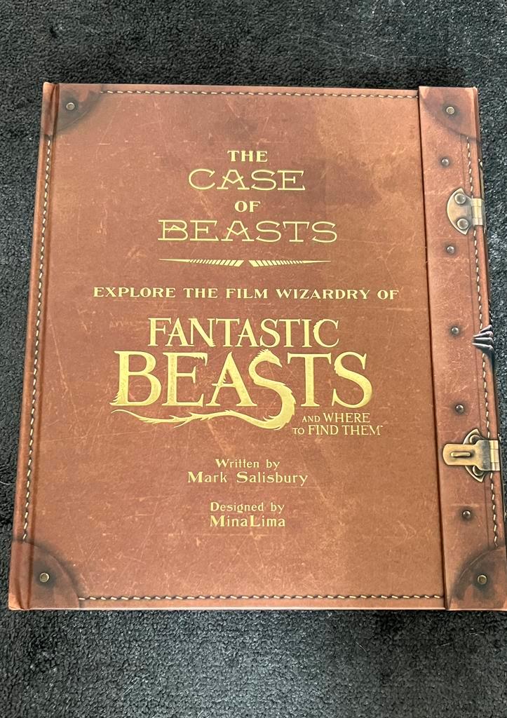 Fantastic Beasts - The Case Of Beasts, Verzamelen, Harry Potter, Zo goed als nieuw, Boek of Poster, Ophalen of Verzenden