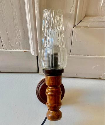 Vintage Wandlampje Jaren 70 beschikbaar voor biedingen