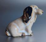 Basset hond,Porseleinen beeldje, Verzamelen, Beelden en Beeldjes, Ophalen of Verzenden