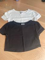 Crop tops maat  S 2stuks zwart en wit prijs per stuk, Ophalen of Verzenden, Zo goed als nieuw, Jongen of Meisje, Jas