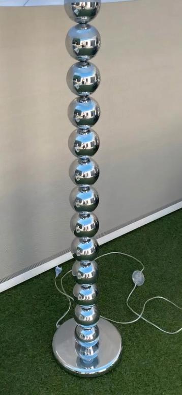 Vloerlamp zonder kap - Modern design beschikbaar voor biedingen