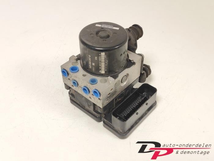 ABS Pomp van een Audi TT, Auto-onderdelen, Elektronica en Kabels, Audi, Gebruikt, 3 maanden garantie, Ophalen of Verzenden