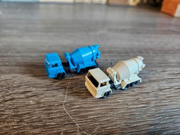 2x betonmixer bouwvoertuig N spoor trein 1:160 beschikbaar voor biedingen
