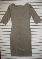 Vintage dressing jurk groen, army, khaki suède vleug S, Kleding | Dames, Jurken, Ophalen of Verzenden, Zo goed als nieuw, Maat 36 (S)
