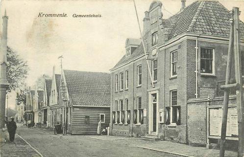 (388-571-009) Krommenie Gemeentehuis, Verzamelen, Ansichtkaarten | Nederland, Zuid-Holland, Verzenden