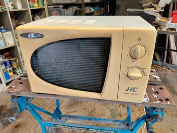 Gebruikte magnetron - HE Micro Max 800W beschikbaar voor biedingen