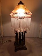 Prachtige oude lamp met aparte voet en gebrandschilderde, Gebruikt, Ophalen of Verzenden, Glas, Gebrandschilderd