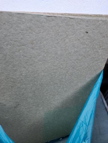 Groene ondervloeren laminaat 5mm dik 4 stuks beschikbaar voor biedingen