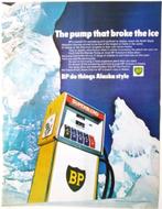 11 vintage advertenties reclames British Petroleum BP 61-88, Verzamelen, Merken en Reclamevoorwerpen, Ophalen, Gebruikt, Overige typen