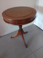 Ronde Reprodux wijntafel, Ophalen