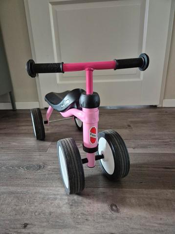 Roze Puky Loopfiets beschikbaar voor biedingen