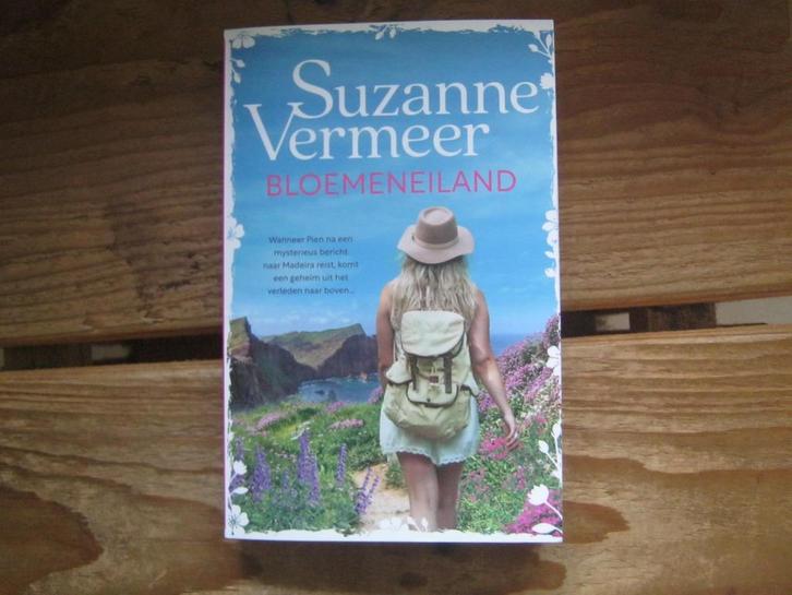 Bloemeneiland (Suzanne Vermeer), Boeken, Thrillers, Nieuw, Nederland, Ophalen of Verzenden