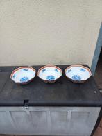 Zolder vonst Antieke  3 imari porseleine kast kommen  enzov, Ophalen of Verzenden