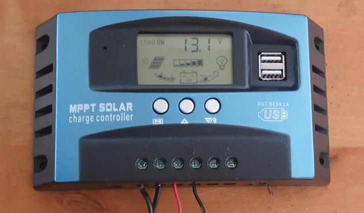 Laadregelaar voor Zonnepanelen, Caravans en Kamperen, Camper-accessoires, Ophalen of Verzenden