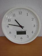 Witte analoge klok  , Ophalen of Verzenden, Gebruikt, Analoog, Wandklok