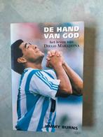 voetbalboek- Maradona - De hand van God, Gelezen, Balsport, Ophalen of Verzenden