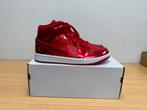 Nike Air Jordan 1 Pomegranate 41 Nieuw, Nike Air Jordan, Nieuw, Ophalen of Verzenden, Sneakers of Gympen