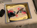 Jordan 4 retro guava 42, Ophalen of Verzenden, Gedragen