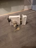 Oplegslot met sleutel, Doe-het-zelf en Verbouw, Ophalen of Verzenden, Gebruikt, Overige materialen, Slot