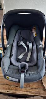 Autostoel met base maxi cosi  iso fix, Kinderen en Baby's, Ophalen of Verzenden, Zo goed als nieuw