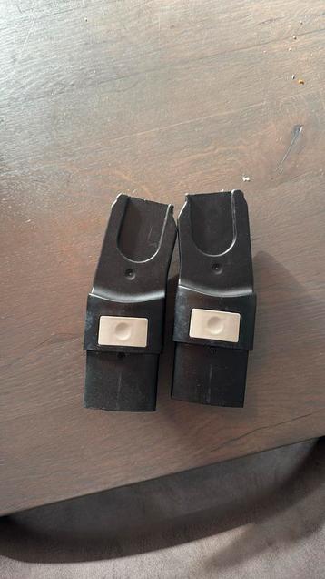 Joolz day + maxi cosi adapters  beschikbaar voor biedingen