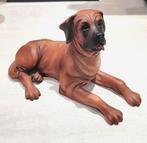 Antieke Vivian C. Italiaanse kunst hars Hond beeldje, Verzenden, Zo goed als nieuw, Dier