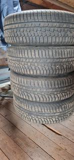 Hankook 205/60 R16 92H winterbanden op rvs KIA velgen, Auto-onderdelen, Ophalen, Gebruikt, 16 inch, Band(en)