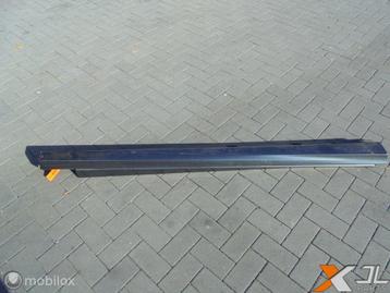 ML-KLASSE W166 AMG DORPEL SIDESKIRT RECHTS A1666980854 beschikbaar voor biedingen