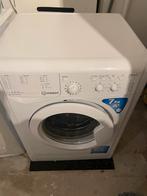 Indesit Wasmachine Voorlader - 7kg - Goed Onderhouden, Ophalen, Zo goed als nieuw, 85 tot 90 cm, 1200 tot 1600 toeren