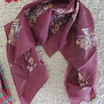 diverse sjaals sjaaltjes  uitzoeken maar, Kleding | Dames, Mutsen, Sjaals en Handschoenen, Verzenden, Zo goed als nieuw, Maat 46/48 (XL) of groter