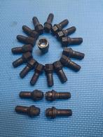 Te koop .Wiel bouten., Ophalen of Verzenden