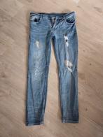 Blauwe Jeans met Gaten, Kleding | Heren, Spijkerbroeken en Jeans, Ophalen of Verzenden, Gedragen, Blauw, W33 - W34 (confectie 48/50)
