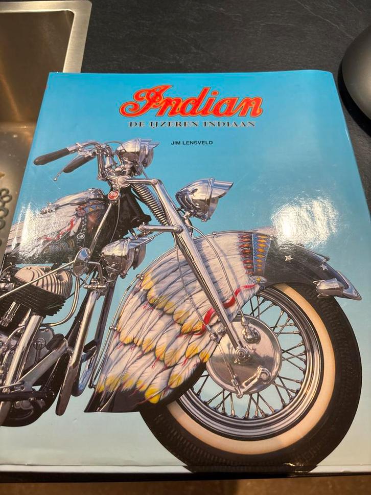Indian - De IJzeren Indiaan - Jim Lensveld, Boeken, Motoren, Gelezen, Merk of Model, Ophalen of Verzenden