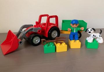 Duplo 5647 - Grote tractor met boer en aanhanger beschikbaar voor biedingen