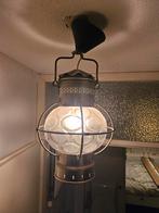 Unieke hanglamp met glazen bol, Gebruikt, Vintage, Ophalen of Verzenden, Glas