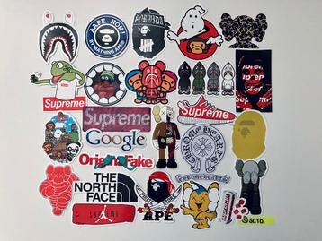 Stickers decoratie Bape Kaws Supreme The North Face | laptop beschikbaar voor biedingen