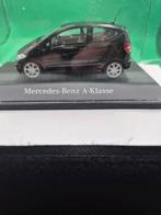483 mercedes-benz A-klasse 1/43 schuco, Hobby en Vrije tijd, Modelauto's | 1:43, Ophalen of Verzenden, Zo goed als nieuw, Auto