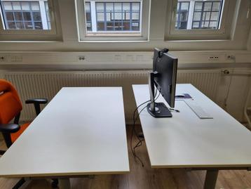 IKEA BEKANT bureau 160x80 wit met T-poten - afbeelding 3