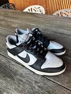 Nike Air Dunk Low Zwart Wit Maat 41, Kleding | Heren, Schoenen, Ophalen of Verzenden, Zo goed als nieuw, Zwart, Sneakers of Gympen