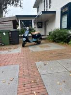 Vespa LX50 (2011) | goed lopend, recent onderhoud, Fietsen en Brommers, Scooters | Vespa, Ophalen, Gebruikt, Benzine, 50 cc