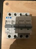 Nieuw en gebruikte automaten en schakelaars b16 c16 b25, Doe-het-zelf en Verbouw, Elektra en Kabels, Ophalen of Verzenden, Zo goed als nieuw