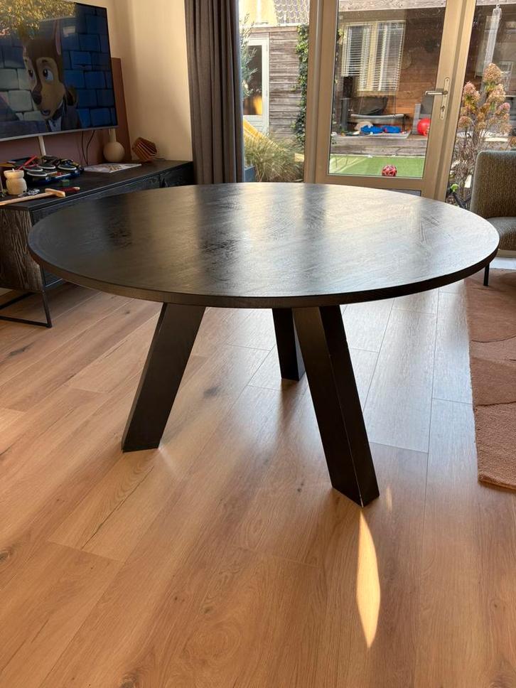 Woood Rhonda eettafel ø129 cm zwartnight, Huis en Inrichting, Tafels | Eettafels, Gebruikt, 50 tot 100 cm, 100 tot 150 cm, Rechthoekig