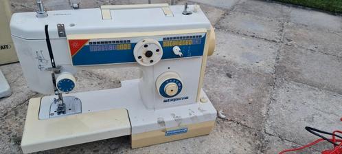 Naaimachines en overlock van af €20, Hobby en Vrije tijd, Naaimachines en Toebehoren, Gebruikt, Husqvarna, Ophalen